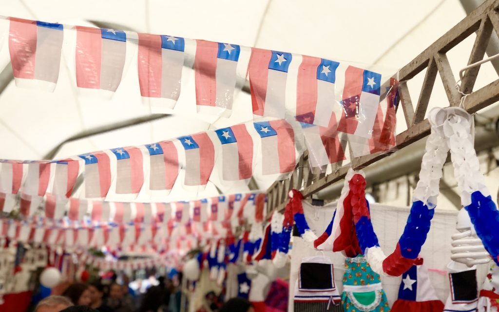 Conoce las multas que arriesgan empresas que incumplan feriados irrenunciables de Fiestas Patrias