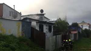 Mediagua quedó destruida tras incendio en el sector San Pablo de Valdivia