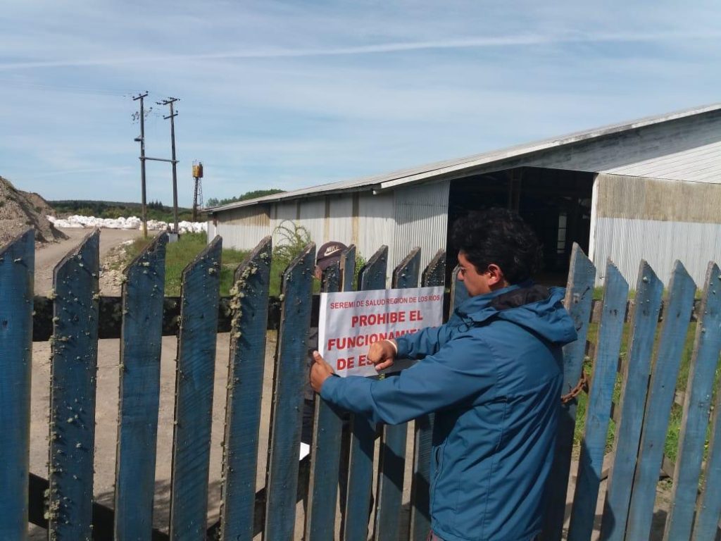 La Unión: Clausuran bodegas de empresa Tierra Limpia por incumplir condiciones sanitarias