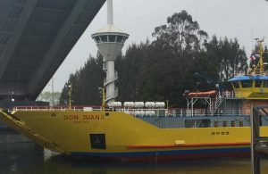 Con una disminución de tiempo se realizó nueva basculación del puente Cau Cau