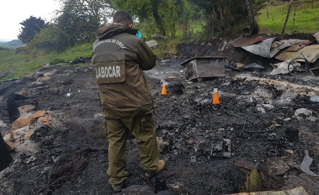 Adulto mayor murió tras incendio que dejó su casa completamente destruida en Río Bueno