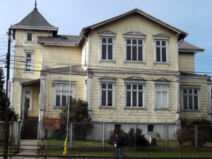 Biblioteca Municipal de Valdivia cuenta con variadas actividades para el público infantil