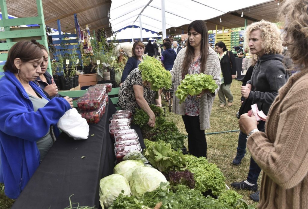 La Expo Mundo Rural contará con 87 agricultores y conocidos cantantes como Camila Gallardo