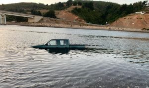 Con un robot subacuático buscarán a hombre desaparecido tras caer camioneta a un río en Mehuín