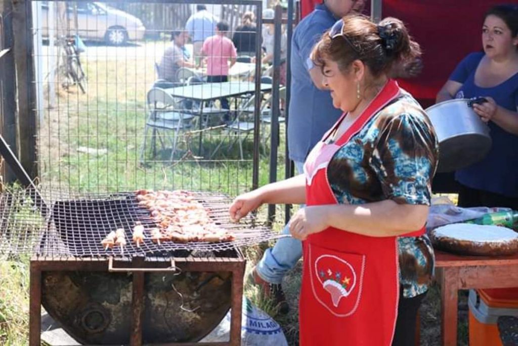 Mariquina: Barrio Media Luna realizó su primera feria costumbrista