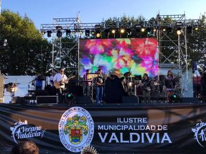 Daniela Cuevas de la San Luis se coronó como la ganadora del Festival del Cantar Vecinal 2019