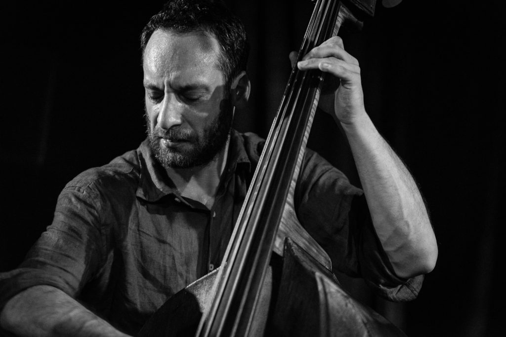 Los músicos Antonio Borghini y Benjamín Vergara realizarán un concierto improvisado en Valdivia