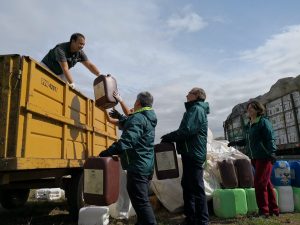 Retiraron 5 toneladas de plástico en los campos de Los Ríos