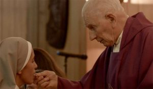 “El Padre Ivo: Una historia particular”: Documental que relata la vida del sacerdote será exhibido en Valdivia