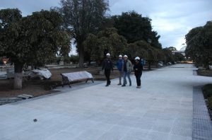 Plaza de Armas de Río Bueno presenta importante avance en su remodelación y podría ser inaugurada en agosto