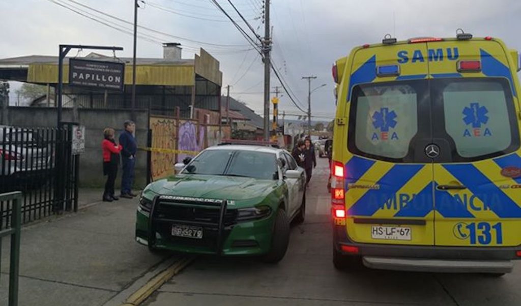 Hallan muerto a hombre en la vía pública frente al Terminal de Buses de Valdivia