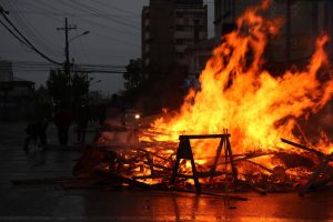 Gobierno confirma 22 detenidos en segunda jornada de disturbios en Los Ríos