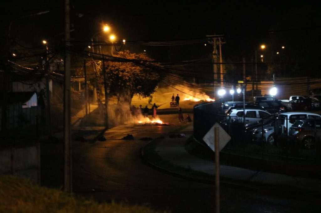 Catorce personas formalizadas dejó protestas la noche del martes en Los Ríos