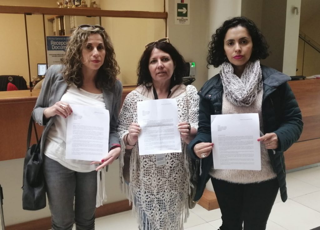 Piden a Contraloría investigar paralización de maquinaria de Vialidad de Los Ríos por falta de permisos