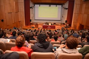 Más de 500 personas participaron de curso "Democracia, Ciudadanía y Nueva Constitución" de la UACh