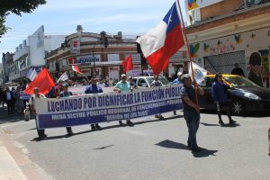 Trabajadores de la Mesa del Sector Público marcharon por Valdivia en nueva jornada de paro nacional