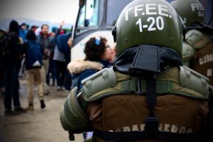 Corte de Valdivia obliga a Carabineros a abstenerse del uso de escopetas de balines en protestas pacíficas