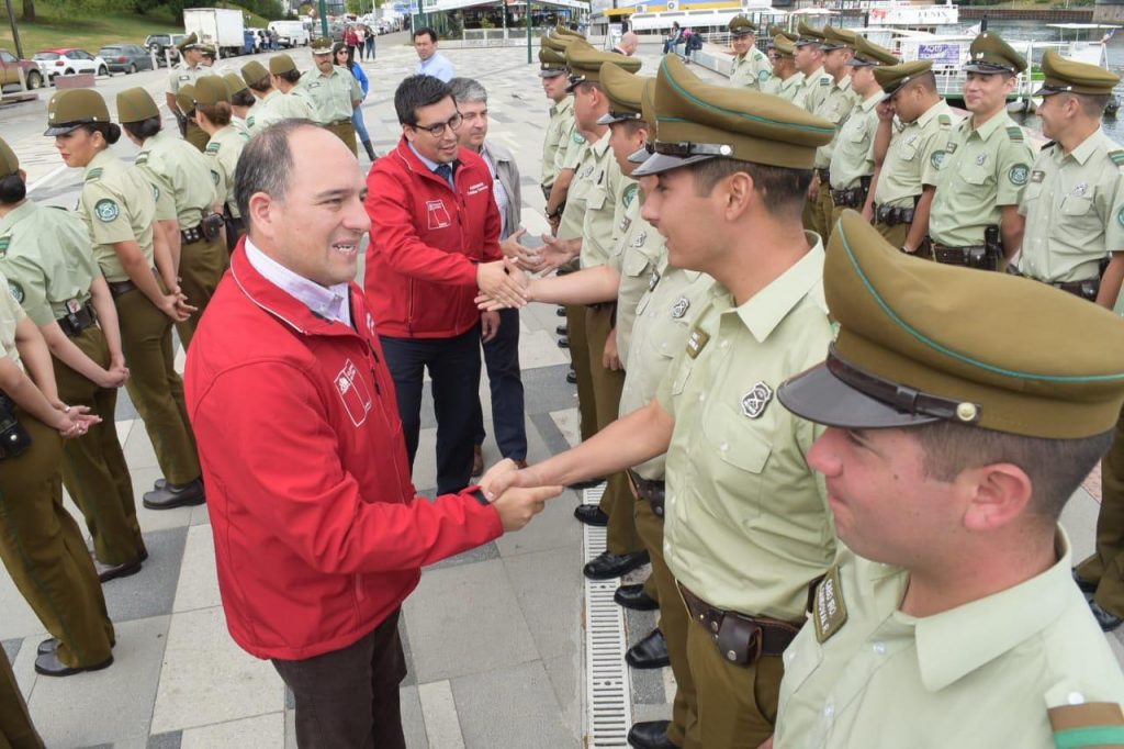 Con medio centenar de carabineros reforzarán seguridad de temporada estival en Los Ríos