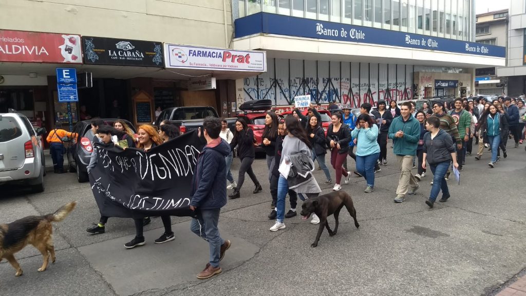 En Valdivia protestaron contra la PSU tras suspensión de la prueba de Historia