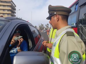 Los Ríos supera medias nacionales de alcotest positivos