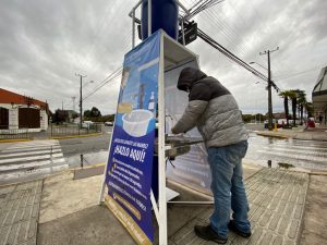 Instalan lavamanos en Río Bueno para extremar medidas de prevención de COVID-19