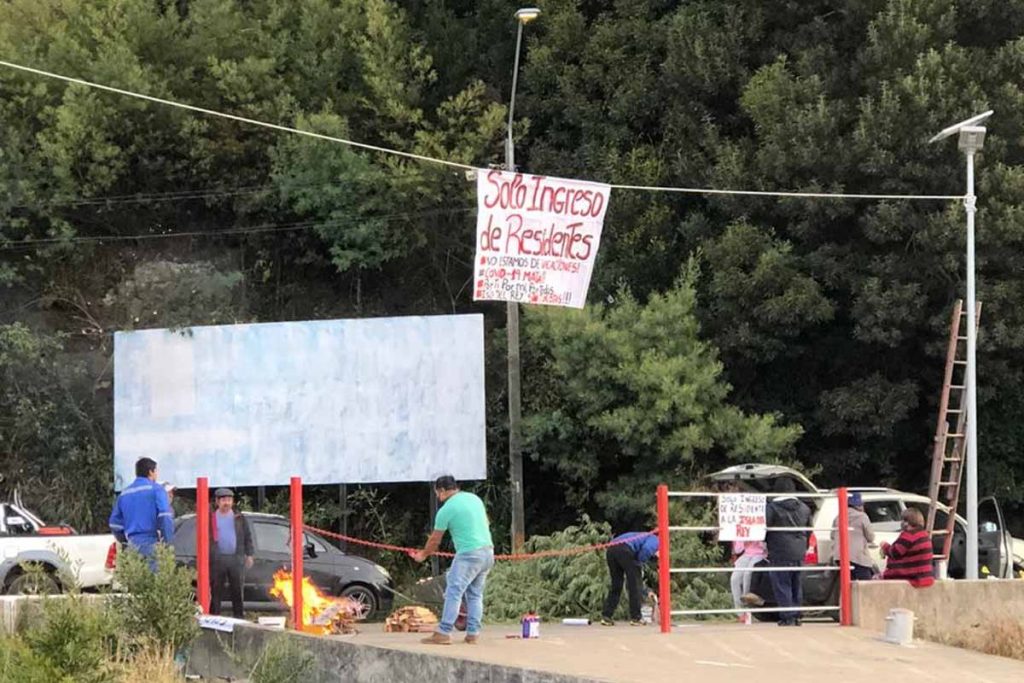 Vecinos de Isla del Rey se organizan e instalan barrera para evitar ingreso de visitantes