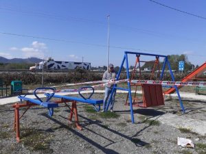 En Paillaco clausuraron máquinas de ejercicio y juegos infantiles por el COVID-19