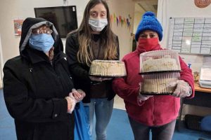 Con tortas y obsequios celebraron el Día de la Enfermería en recintos asistenciales de Valdivia