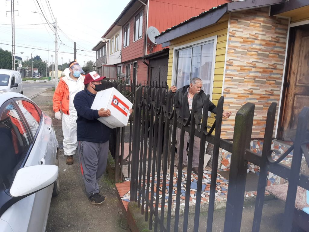 Inician entrega de leña a adultos mayores en situación de vulnerabilidad en Valdivia