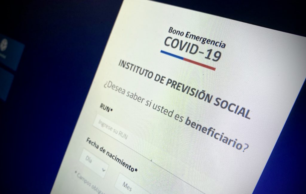 Nueva modalidad de estafa en Los Ríos: Falsos ejecutivos engañan con supuesta entrega de Bono COVID-19