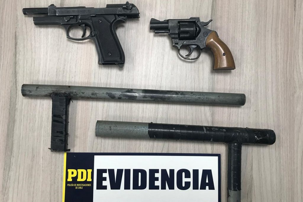 Allanamientos al norte de Valdivia dejaron tres detenidos: Dos quedaron presos por porte de armas