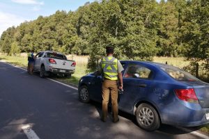 Comunas en Fase 1 y 2 en Los Ríos: Fin de semana dejó 57 detenidos por no contar con salvoconducto