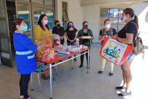 Entregarán cerca de 60 mil canastas de alimentos para estudiantes de Los Ríos