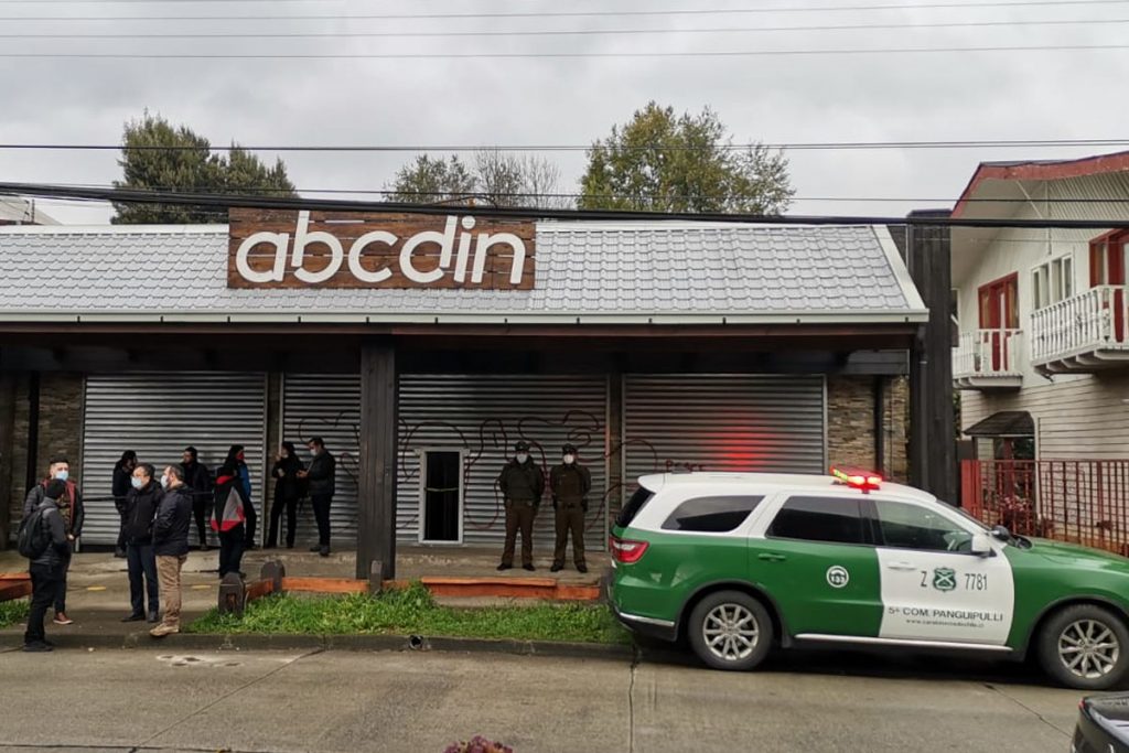 Indagan robo de $5 millones a multitienda ABC Din de Panguipulli