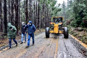 Obras de mejoramiento de ruta Colonia - Tres Chiflones - Morrompulli en Corral llevan un 84% de avance