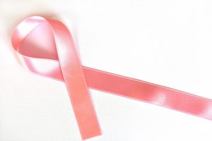 Los Ríos: Inician campaña solidaria para mujer con cáncer cuya mamografía se habría extraviado dos años