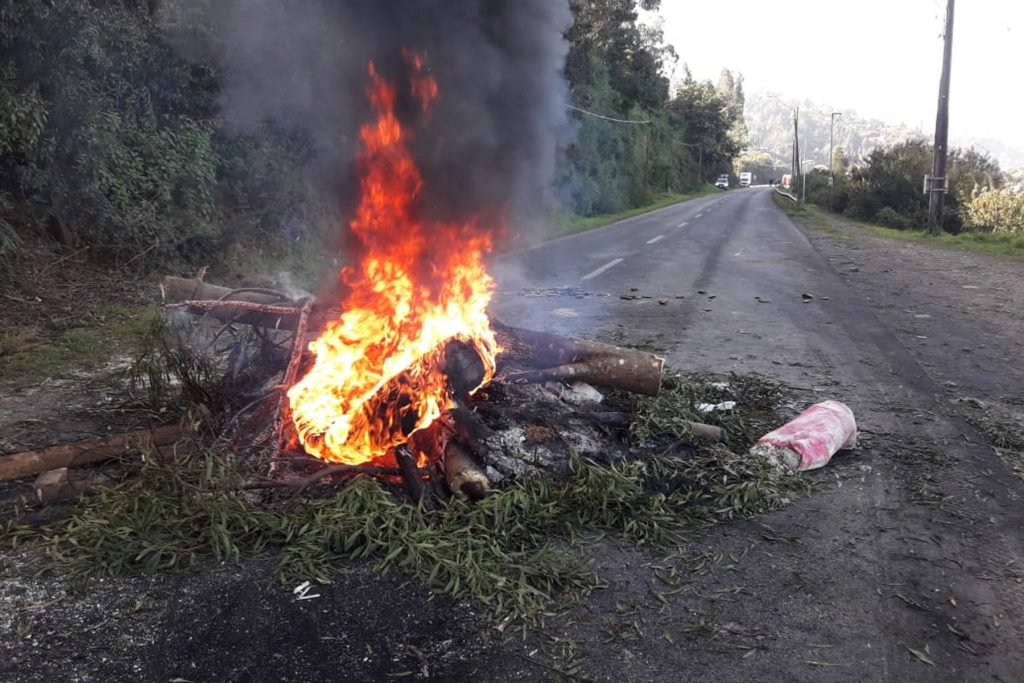 Pescadores protestaron en diferentes puntos de Los Ríos exigiendo acceso a Bono Pyme