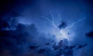 Pronostican tormentas eléctricas para zonas precordilleranas y cordilleranas de Los Ríos