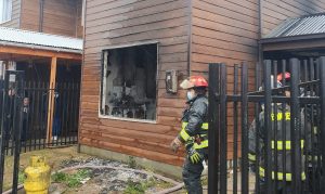 Hombre murió tras incendio de su vivienda en sector Altos de Mahuiza en Valdivia