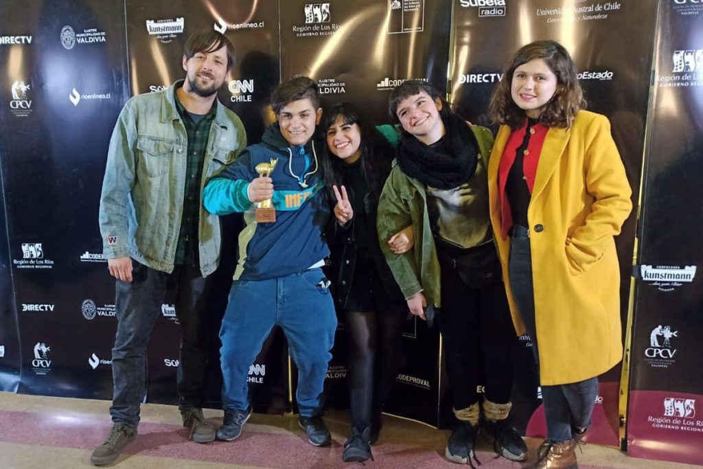 "Mis Hermanos Sueñan Despiertos" se quedó con el Pudú de Oro a mejor largometraje de FICValdivia