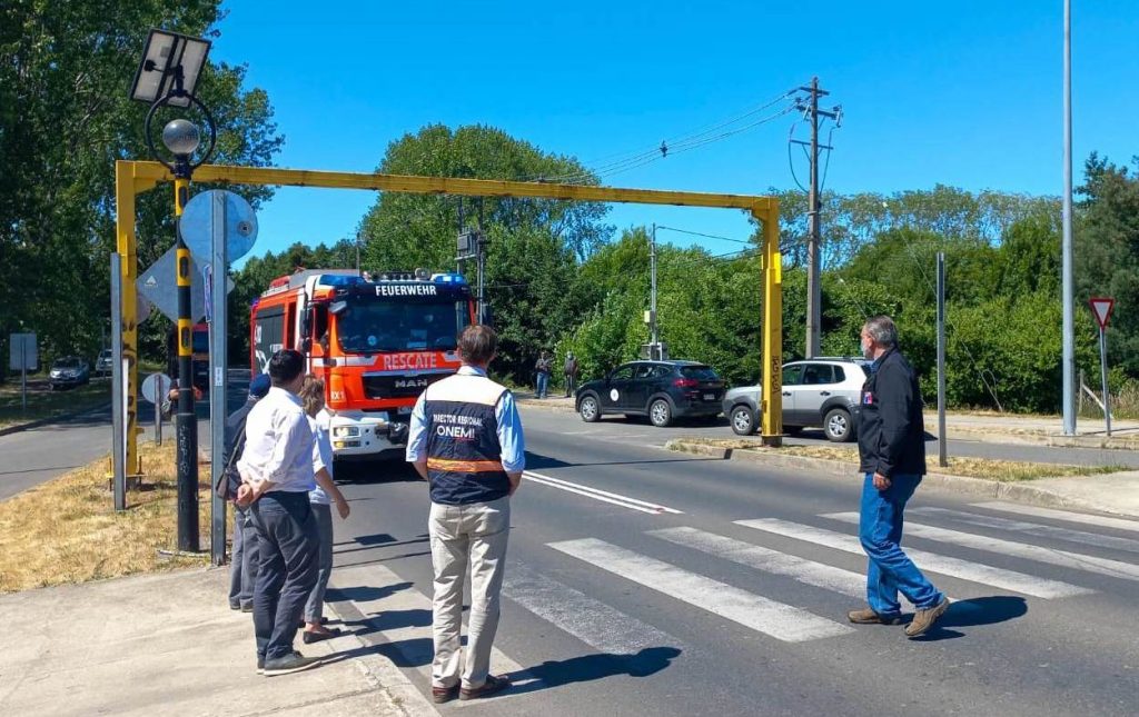 El puente Cau Cau fue habilitado para el tránsito de vehículos de Bomberos