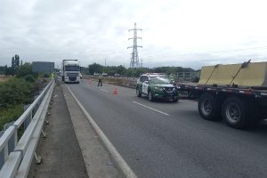 Volcamiento de camión en Paillaco dejó un fallecido y dos lesionados graves