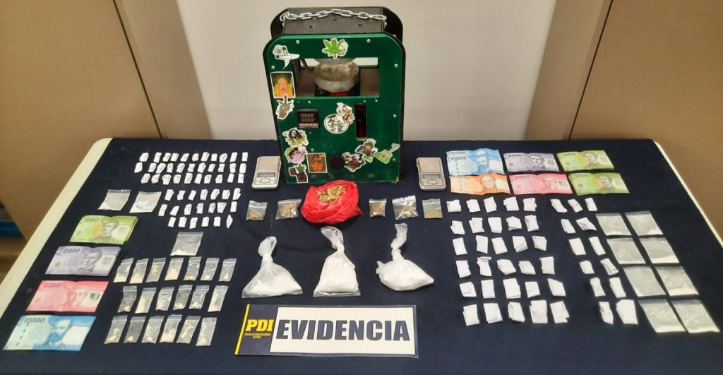 Cinco detenidos deja un operativo donde se incautaron más de 400 gramos de drogas en Valdivia