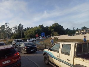 Congestión vehícular y suspensión del transporte dejan incidentes en costa de Valdivia