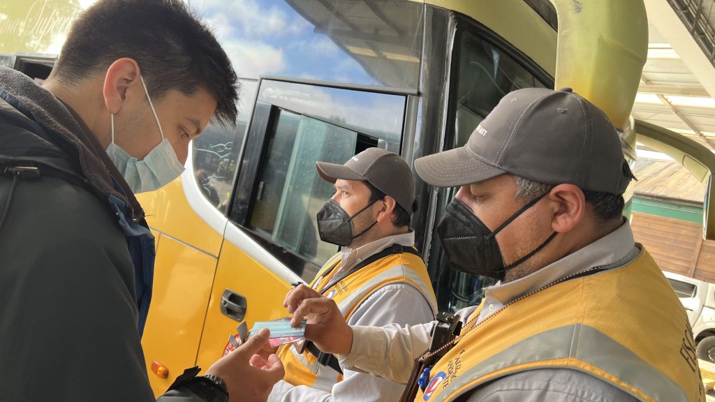 En Los Ríos se esperan realizar 300 controles vehículares por fin de Semana Santa