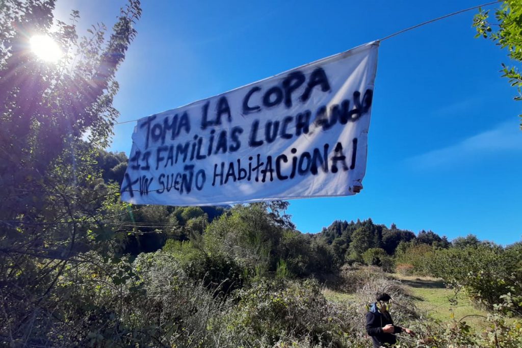 Gobierno compromete visita a “toma” de terreno de Bienes Nacionales en Neltume