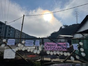 “Es mucha la espera”: Familias exigieron entrega de Complejo Habitacional Los Jazmines de Valdivia