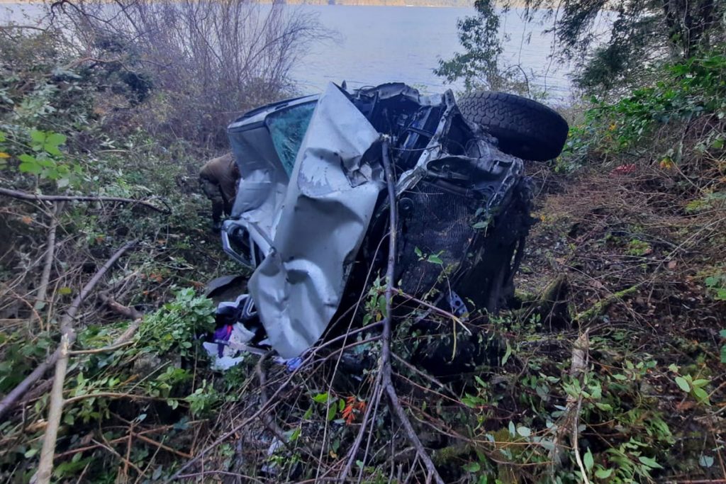 Volcamiento de vehículo dejó cuatro lesionados en Panguipulli