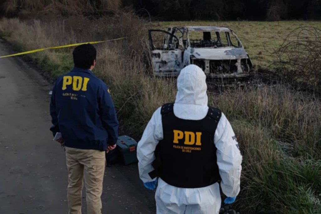 Gobierno se querelló por ataque incendiario a furgón con trabajadores en Río Bueno