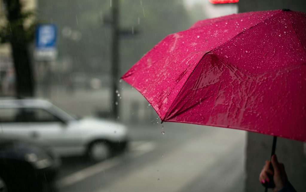 Valdivia tuvo más de 150 milímetros de agua caída por paso de sistema frontal este martes